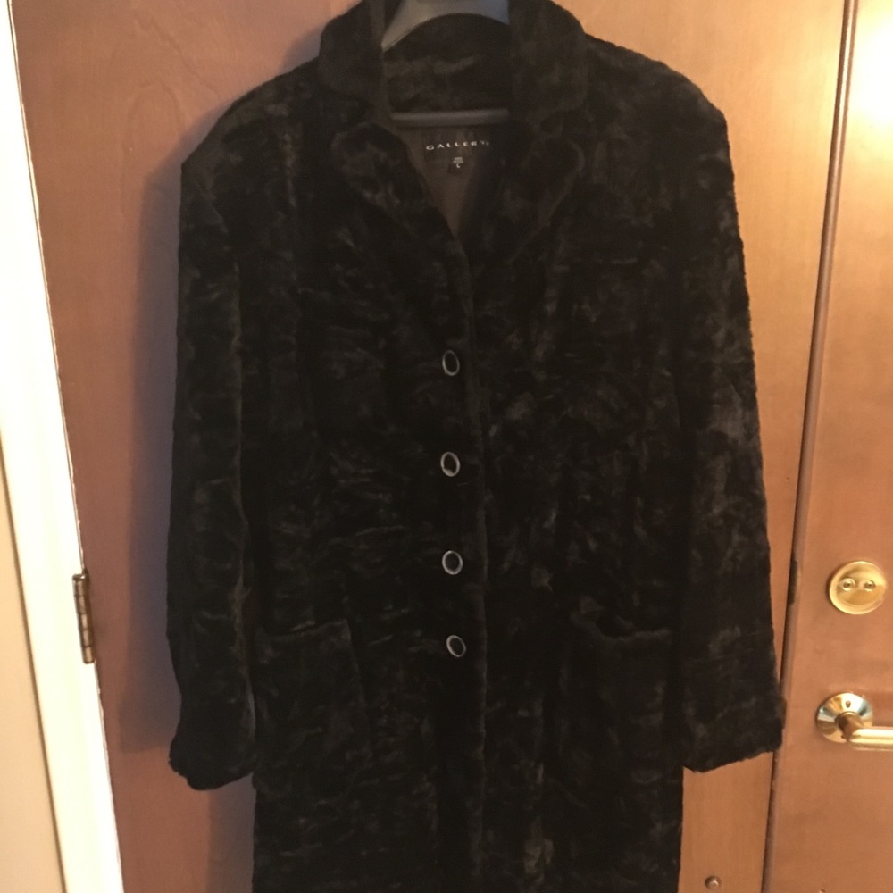 Gallery 3/4 Coat